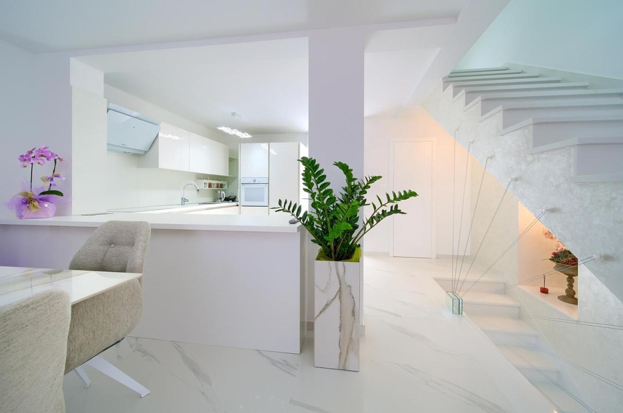 Апартаменты Casa Aurelia - Aurelia Design Крк Экстерьер фото